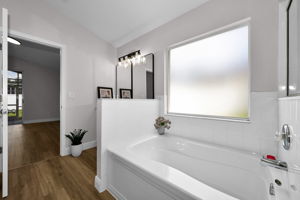 Primary Bathroom 1c-VT