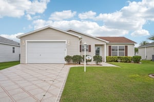 Raintree Dr-S2609-001.jpg