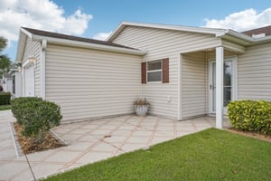 Raintree Dr-S2609-005.jpg