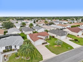 Raintree Dr-S2609-038.jpg