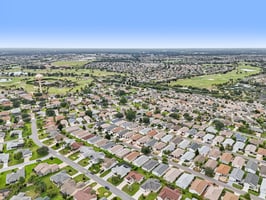 Raintree Dr-S2609-041.jpg