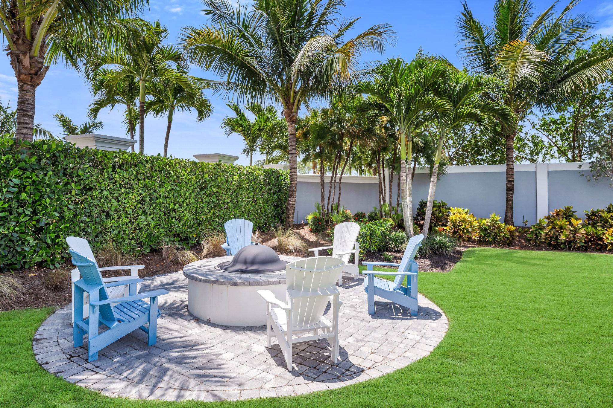 Islands Club Fire Pit