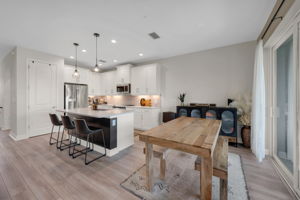 Dining - Breakfast Bar
