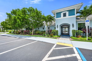 Islands Club Exterior