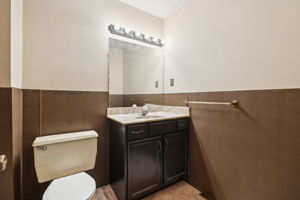  Photo 36