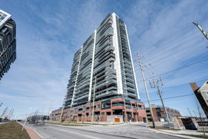 2545 Simcoe St N Unit 415