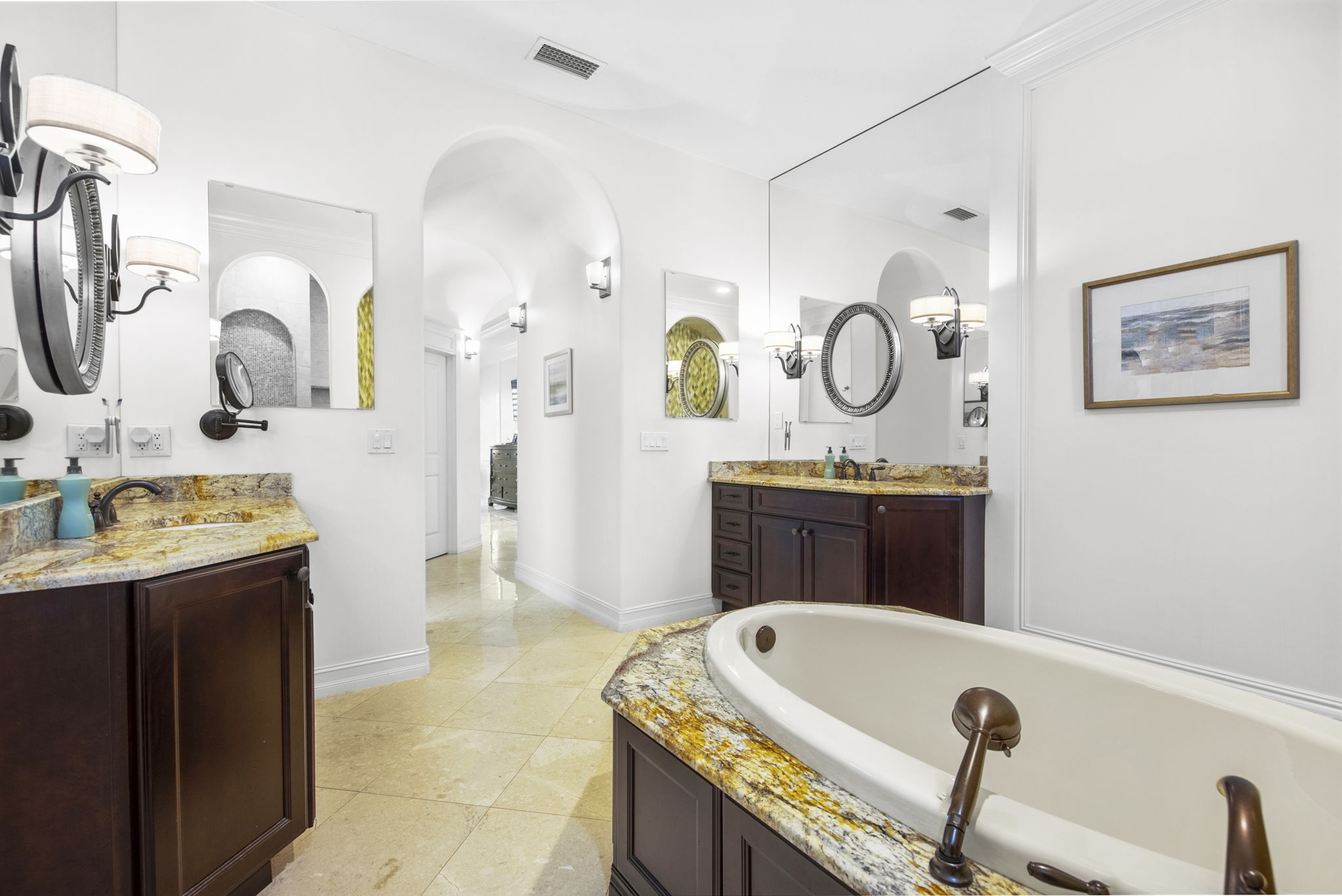 Primary Bathroom 3 of 4-r