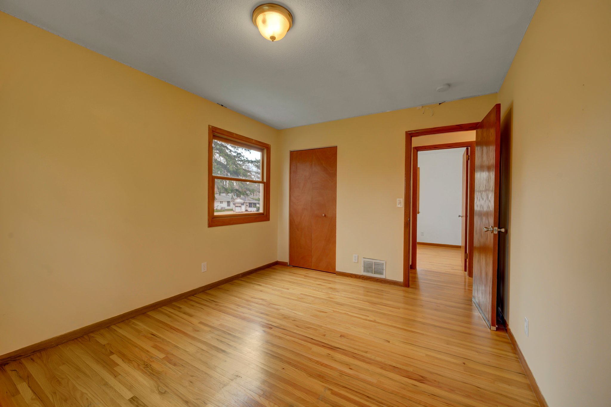 2549 103rd Ave NW, Coon Rapids, MN 55433, USA Photo 22