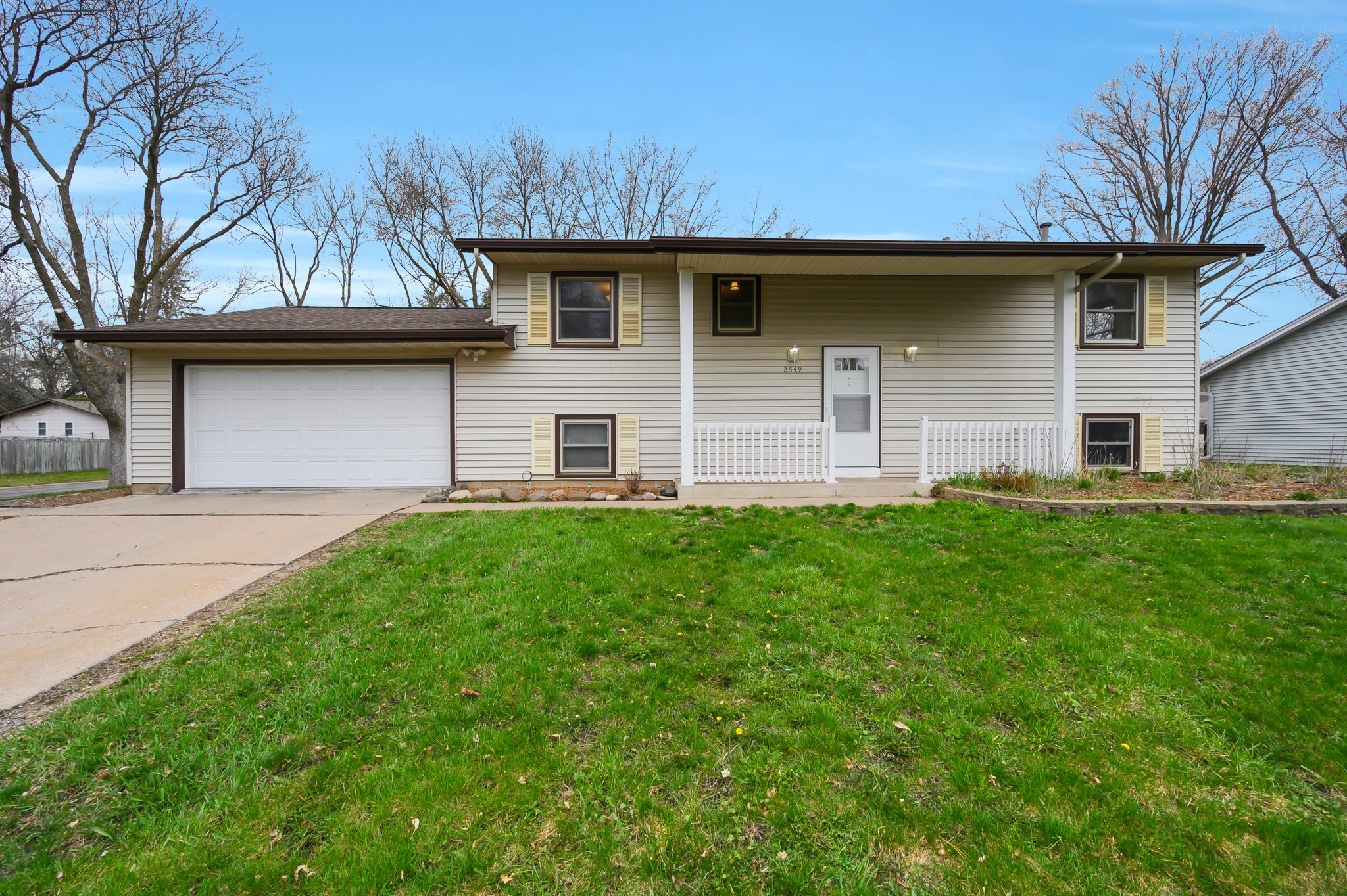 2549 103rd Ave NW, Coon Rapids, MN 55433, USA Photo 2