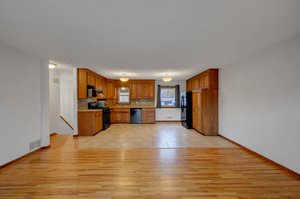 2549 103rd Ave NW, Coon Rapids, MN 55433, USA Photo 12