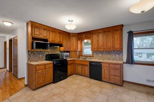 2549 103rd Ave NW, Coon Rapids, MN 55433, USA Photo 14