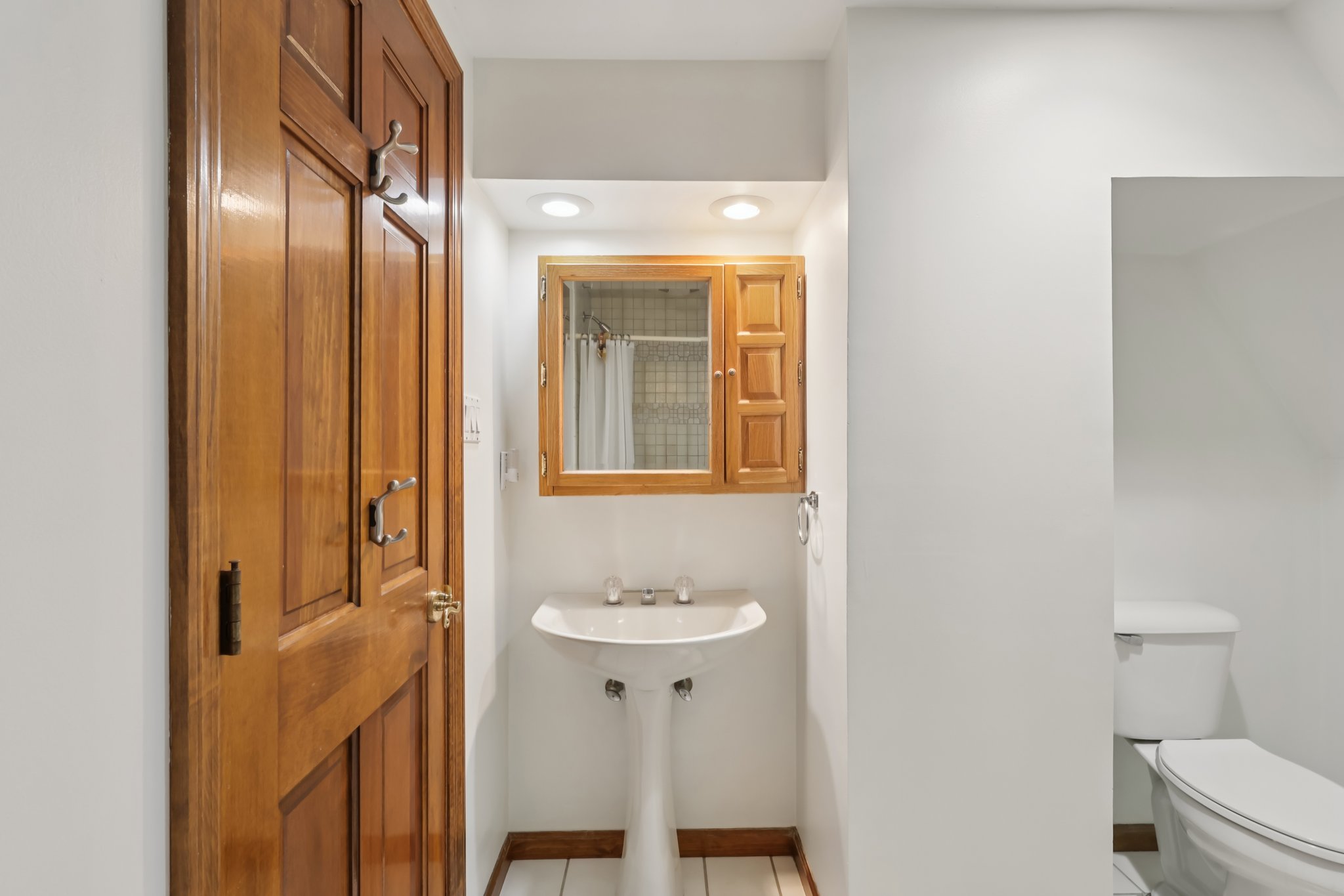 W Hardies Rd-S1909-028.jpg