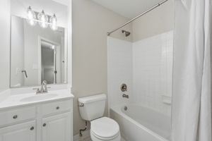  Photo 38