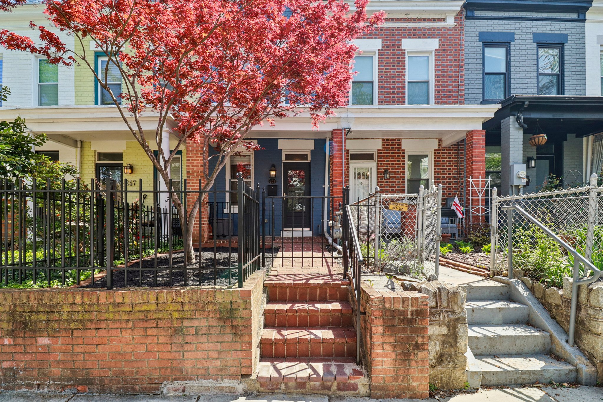 14th Pl-S1004-005.jpg