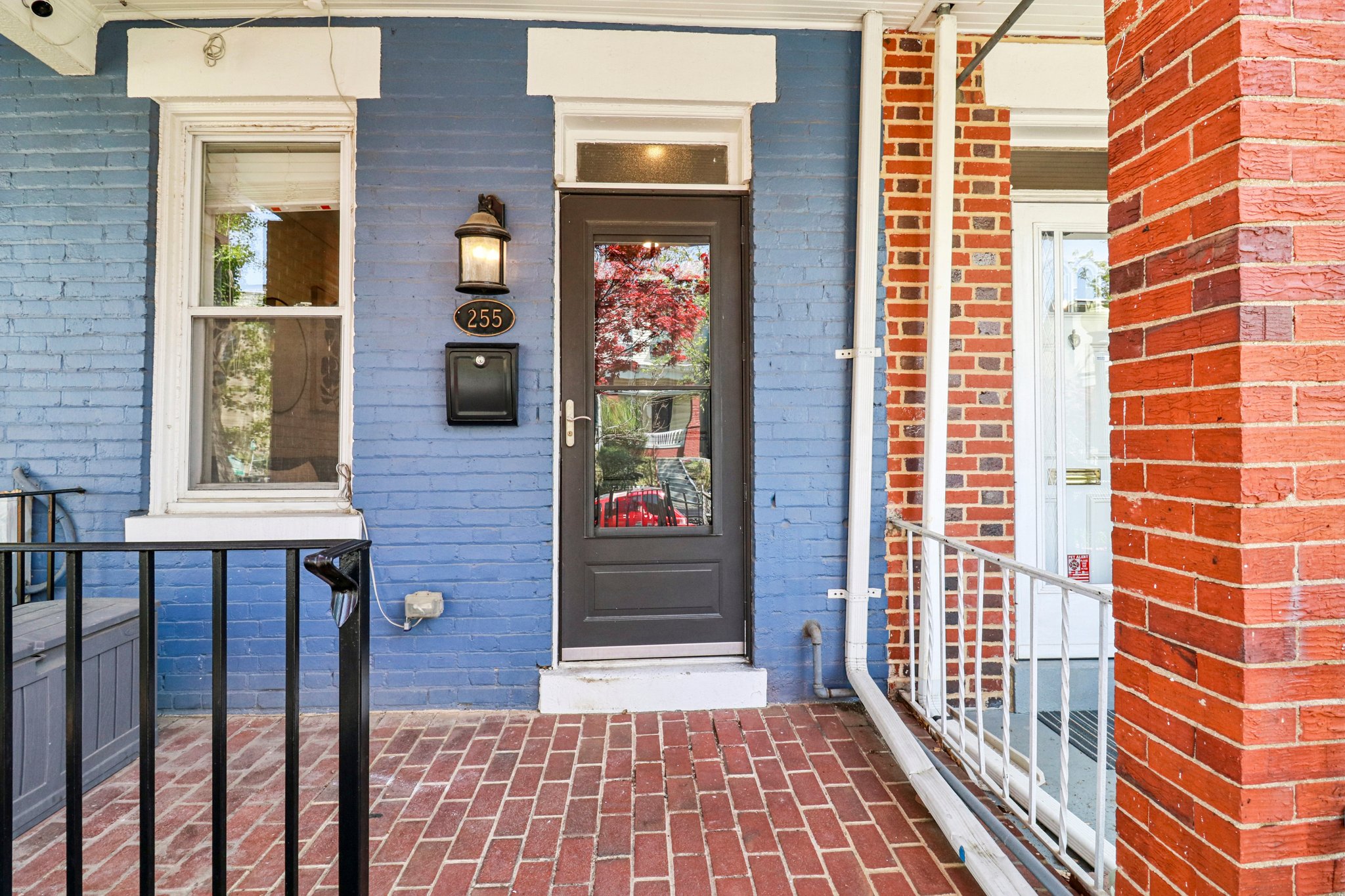 14th Pl-S1004-009.jpg