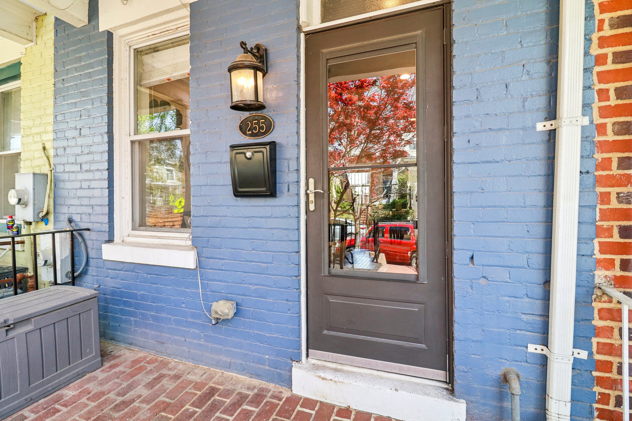 14th Pl-S1004-013.jpg