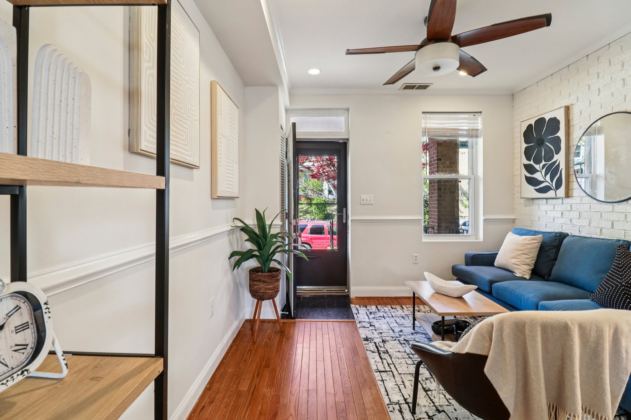 14th Pl-S1004-014.jpg