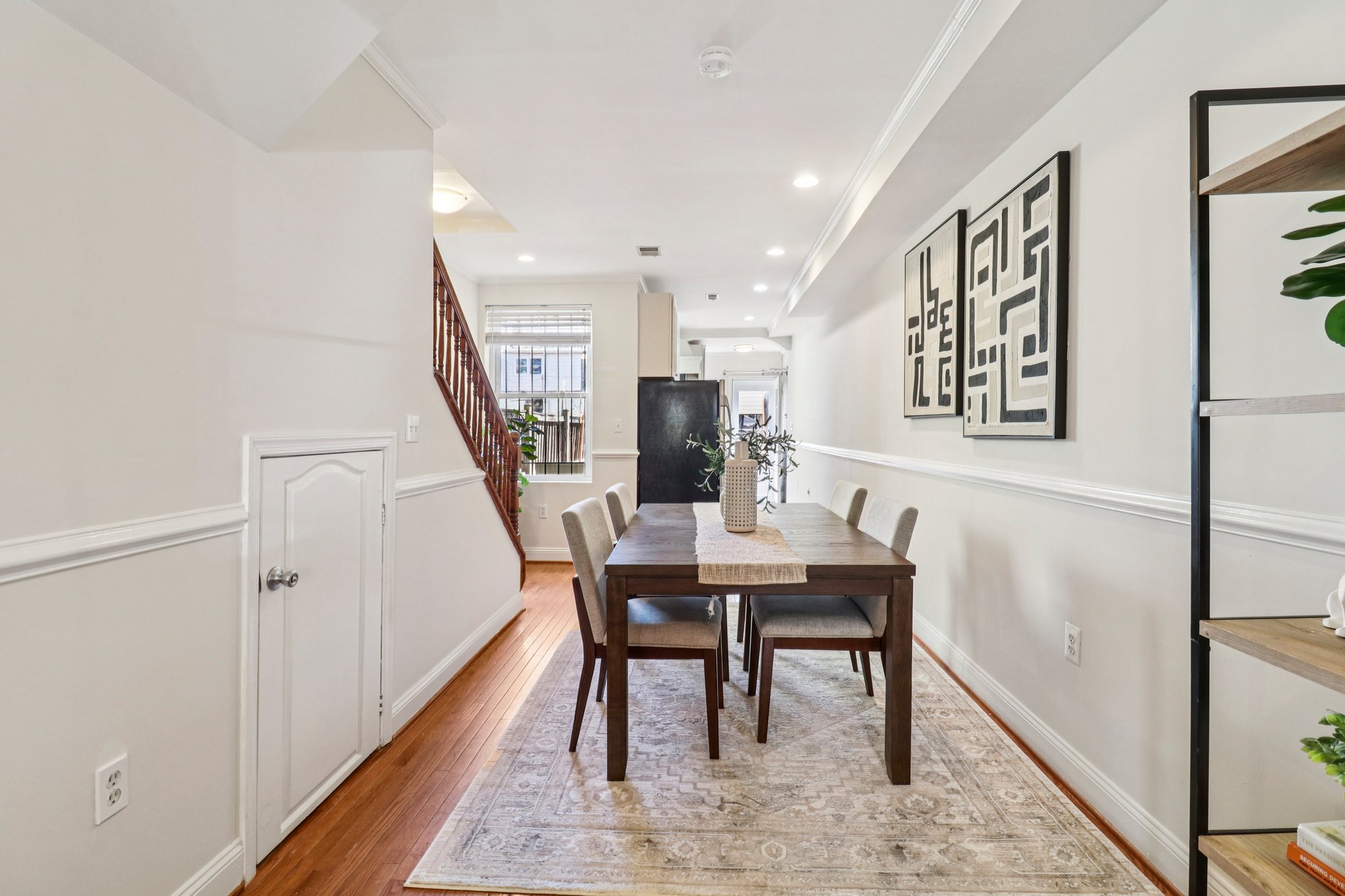 14th Pl-S1004-021.jpg