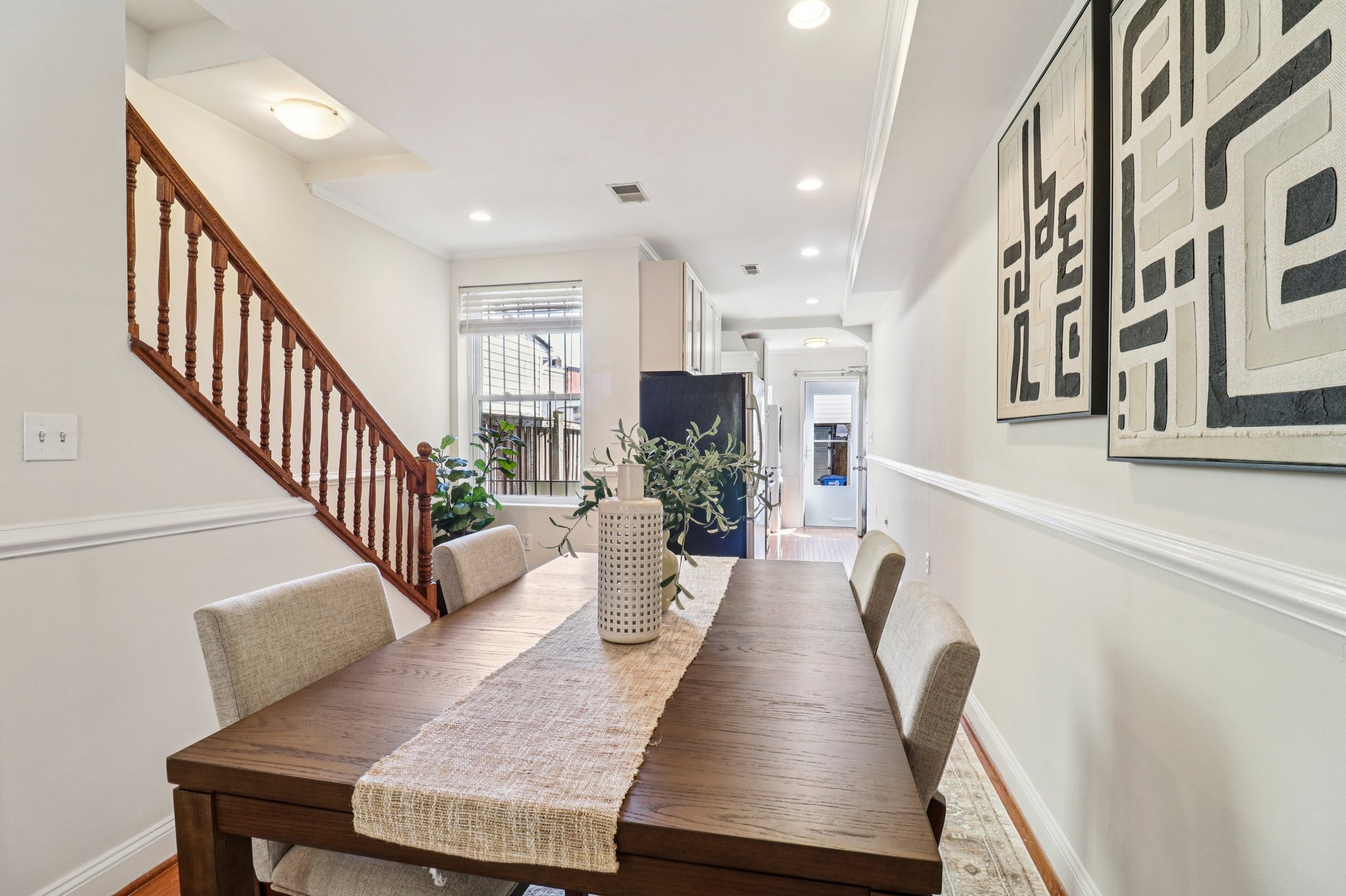 14th Pl-S1004-022.jpg