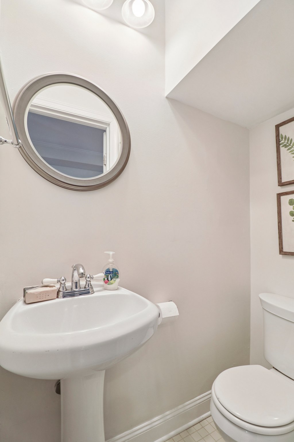 14th Pl-S1004-032.jpg