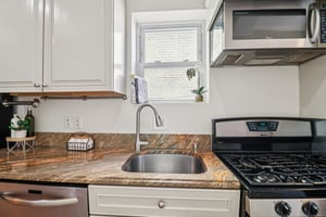 14th Pl-S1004-028.jpg