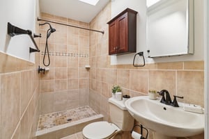 14th Pl-S1004-043.jpg