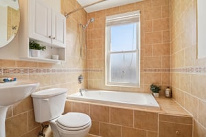 14th Pl-S1004-047.jpg