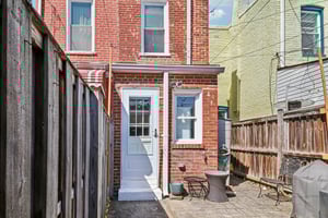 14th Pl-S1004-054.jpg