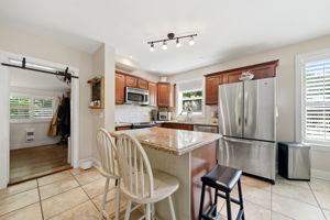 Photo 15