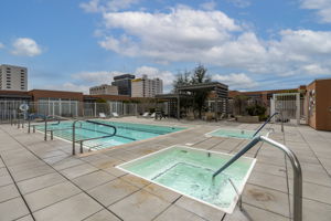  Photo 51