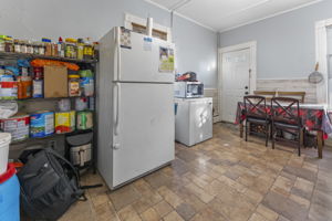  Photo 36