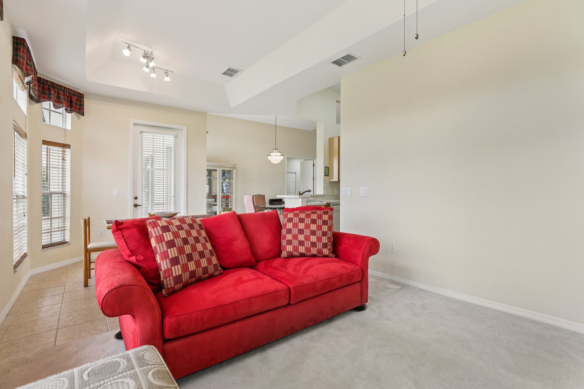 Royal Palm Dr-S1909-012.jpg