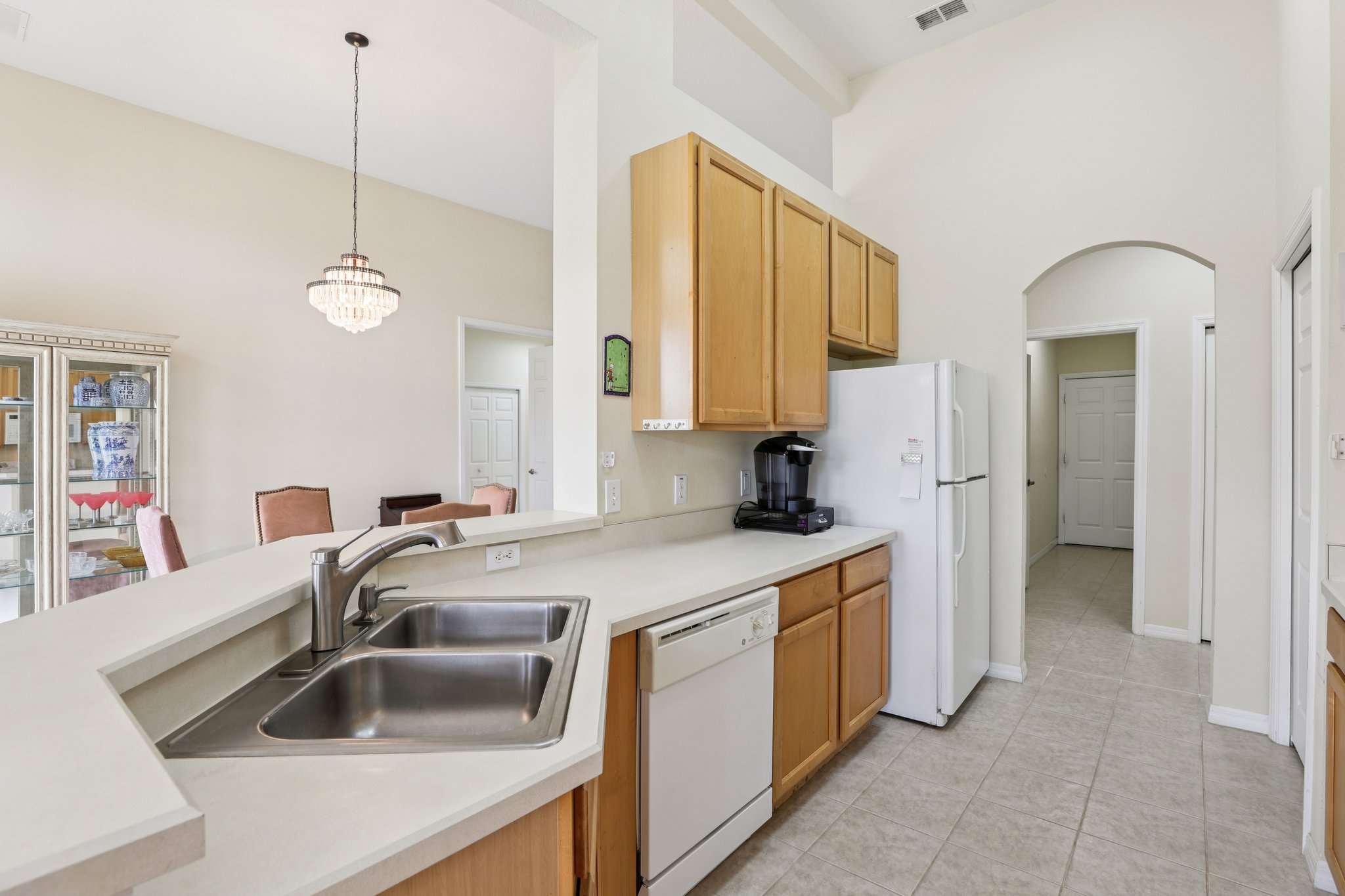 Royal Palm Dr-S1909-018.jpg