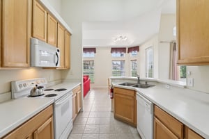 Royal Palm Dr-S1909-015.jpg