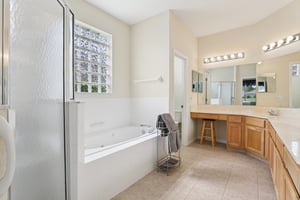 Royal Palm Dr-S1909-027.jpg