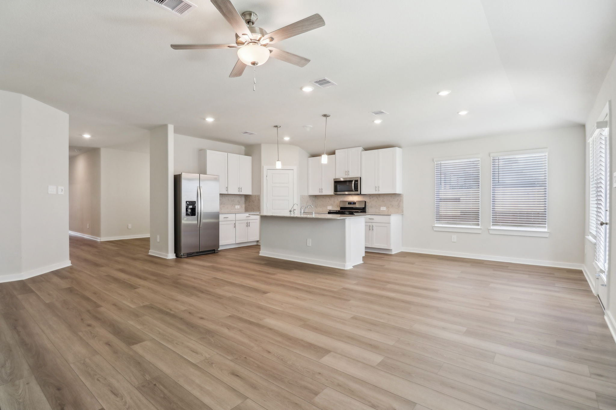 Houston - Southwinds-2550 Bay Winds Ln Baytown TX 77523-008