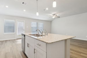 Houston - Southwinds-2550 Bay Winds Ln Baytown TX 77523-011