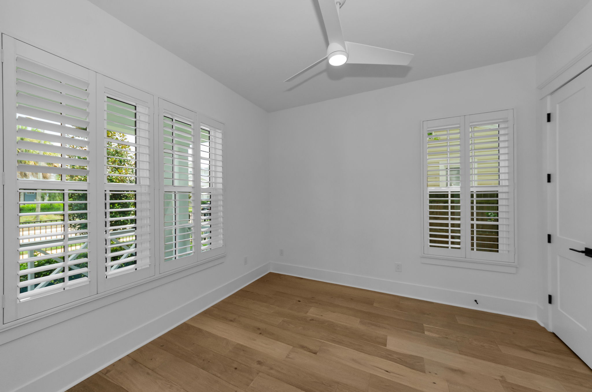 First Floor Bedroom-Flex Room1a