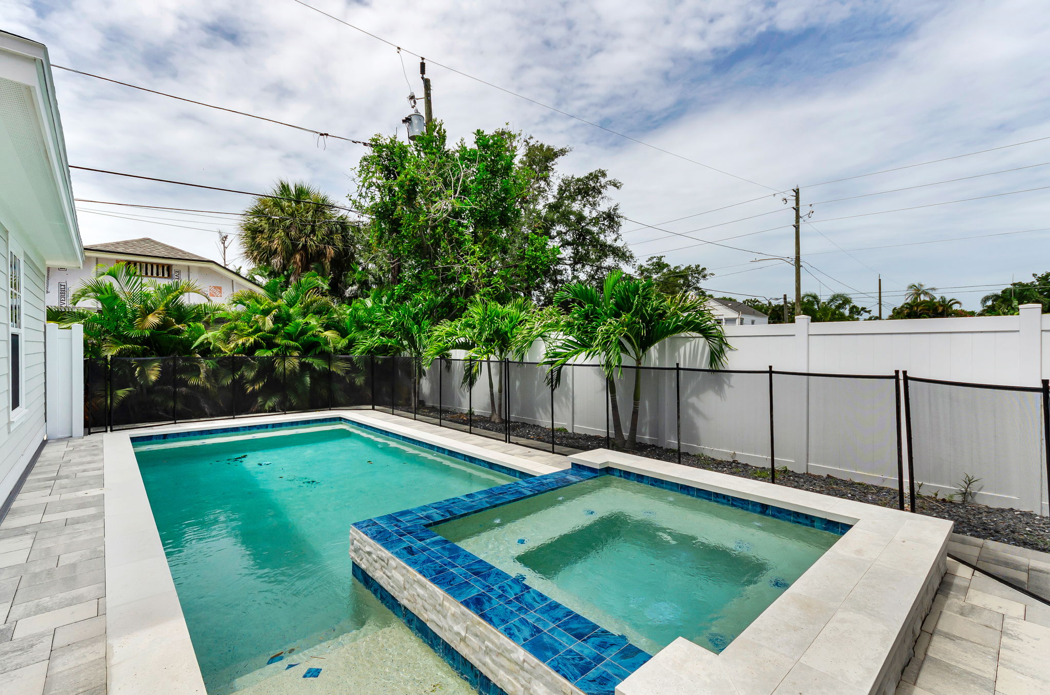 Pool1