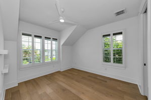 Upper Level Bedroom2a