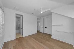 Upper Level Bedroom2c