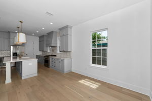Kitchen12