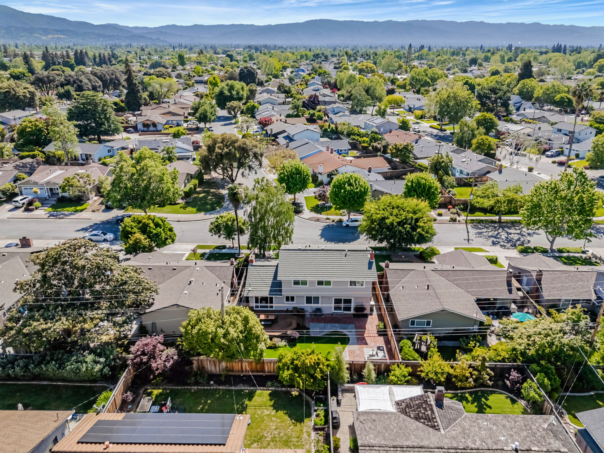 011_AERIAL_2550 Fairglen Dr