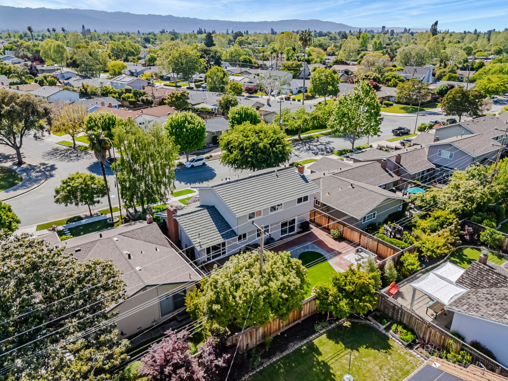 015_AERIAL_2550 Fairglen Dr