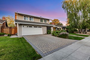 001_TWILIGHT_2550 Fairglen Dr