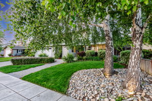 003_TWILIGHT_2550 Fairglen Dr