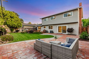 009_TWILIGHT_2550 Fairglen Dr