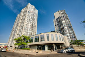 2550 Lawrence Ave E Unit 215