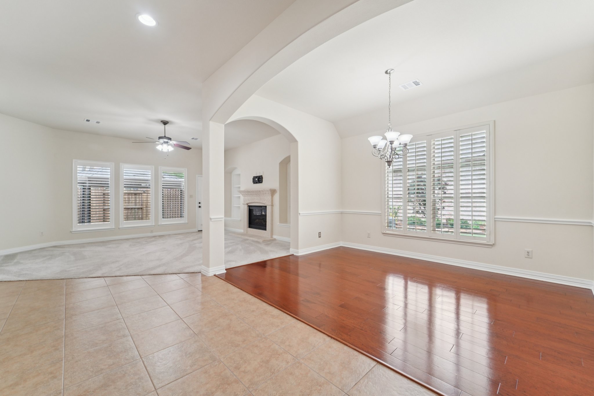 Vinechase Dr-S1704-009.jpg