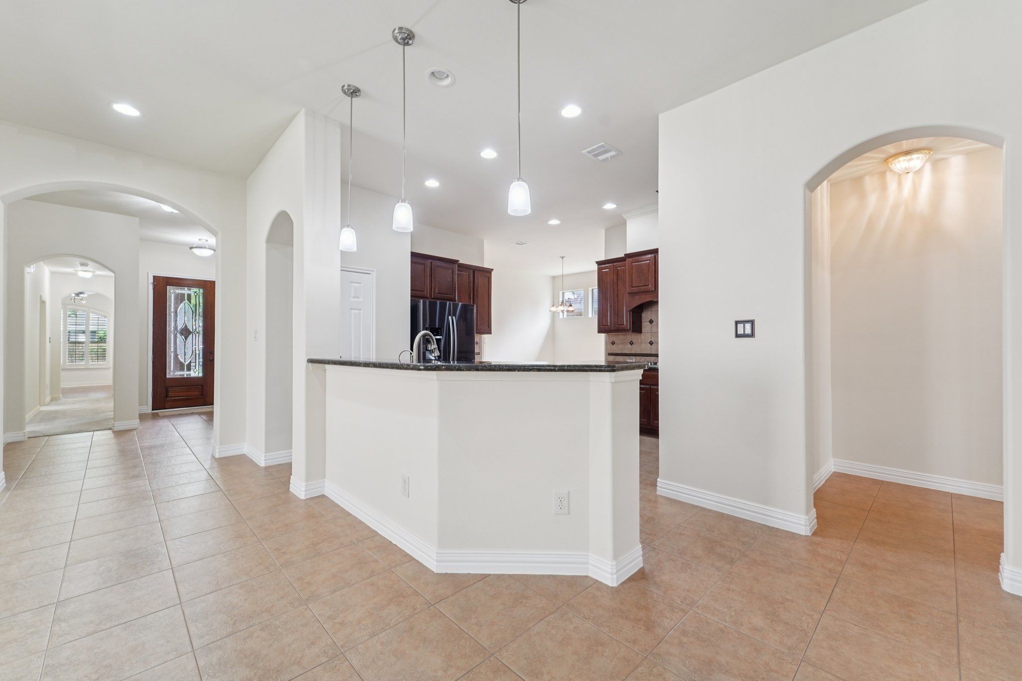 Vinechase Dr-S1704-023.jpg